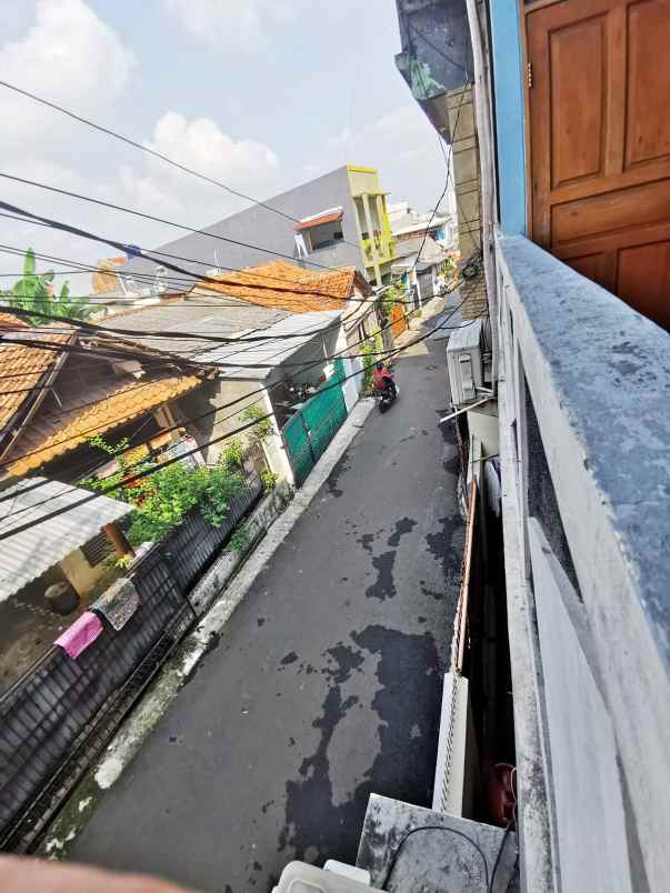 dijual kost kebon jeruk jakarta barat