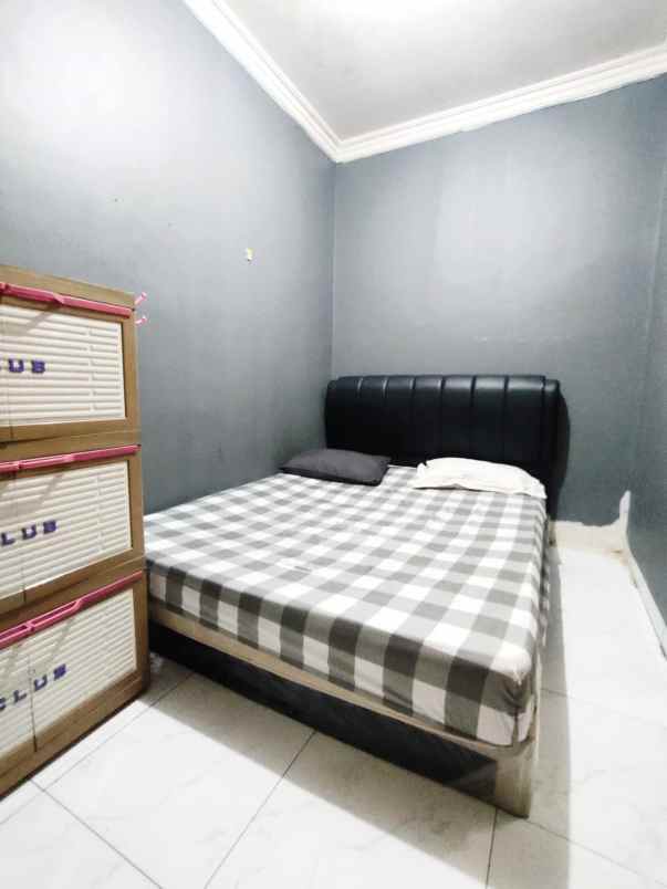 dijual kost pondok jati cipinang