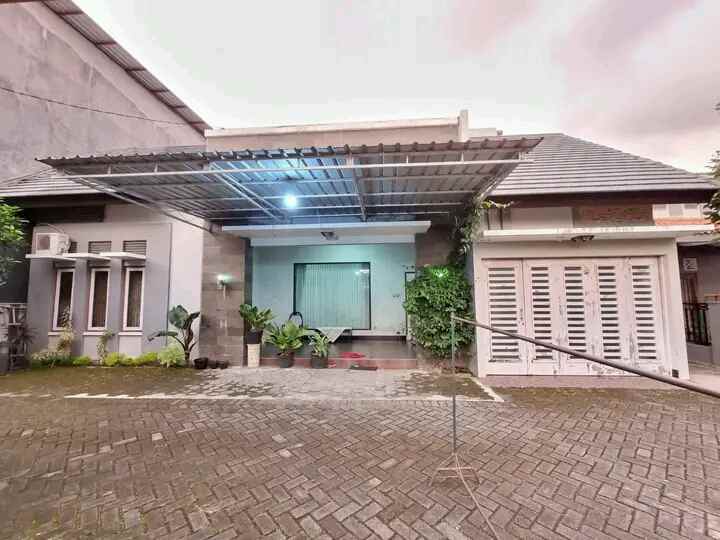 dijual kost pringwulung depok sleman