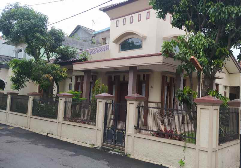 dijual murah rumah komplek di kopo