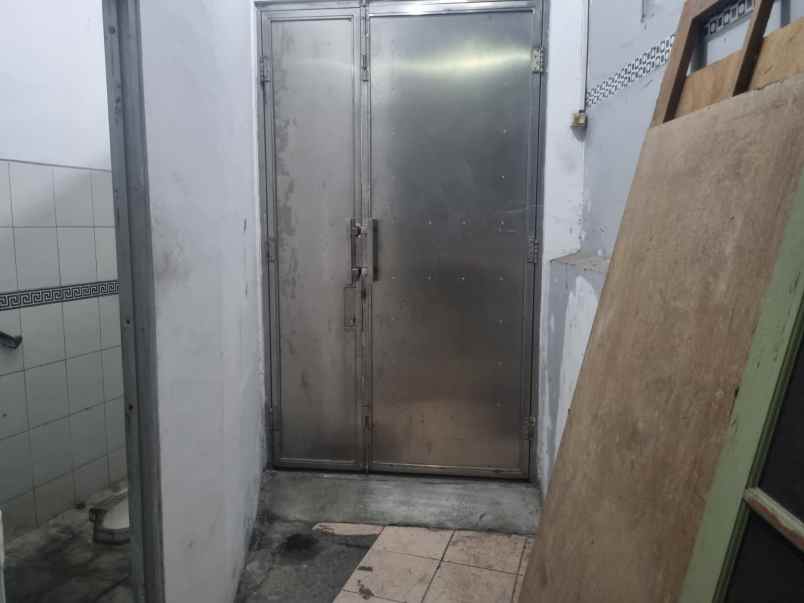 dijual ruang usaha strategis di tengah kota jogja