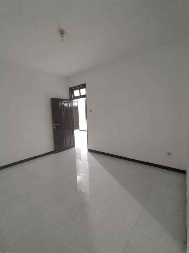 dijual ruko gudang kantor danau agung 2 sunter