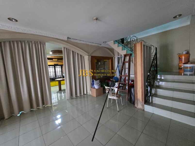 dijual ruko gudang kantor jalan m h thamrin simpang