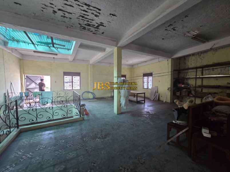 dijual ruko gudang kantor jalan m h thamrin simpang