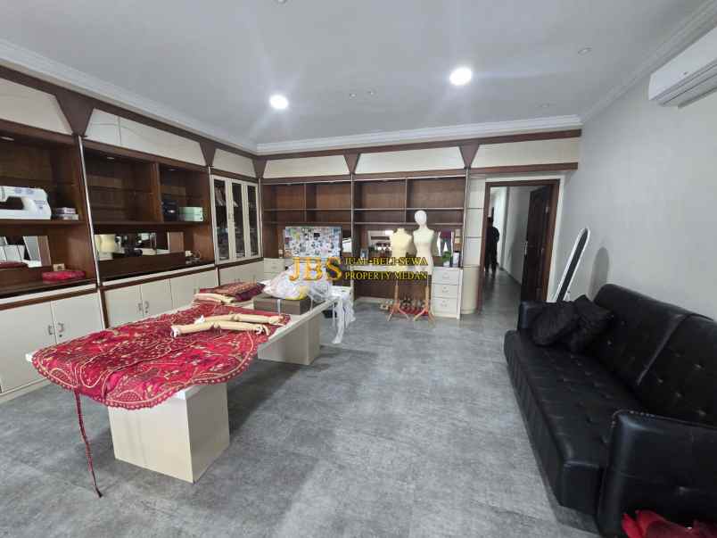 dijual ruko gudang kantor jalan m h thamrin simpang
