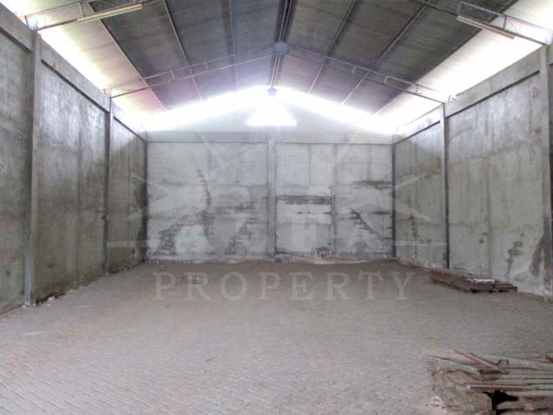 dijual ruko gudang kantor jalan sungai raya dalam