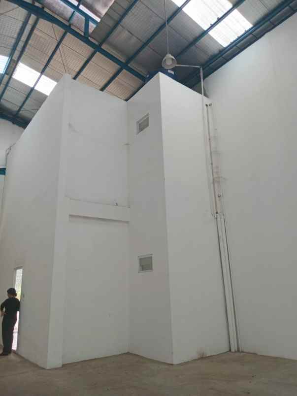 dijual ruko gudang kantor jl sumur batu kelurahan