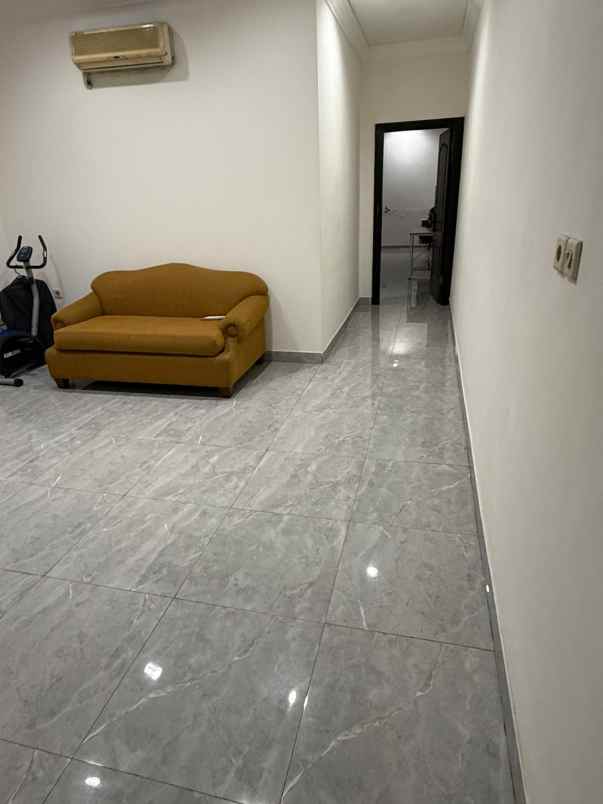 dijual ruko gudang kantor kalibutuh dekat tol pasar