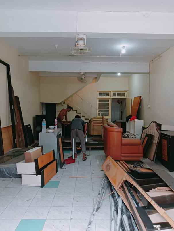 dijual ruko gudang kantor manukan