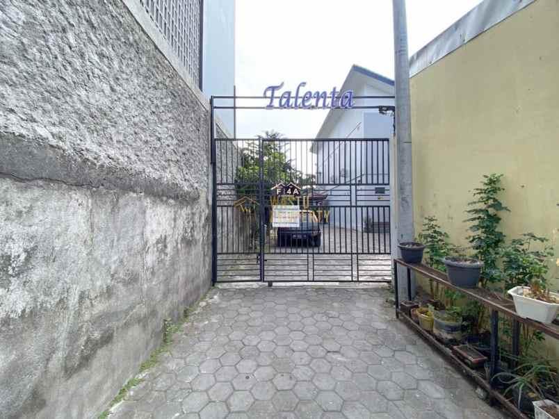 dijual ruko gudang kantor seturan caturtunggal depok