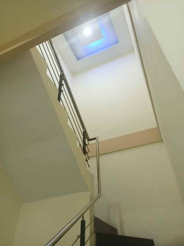 dijual ruko gudang kantor sidosermo pdk dekat plaza