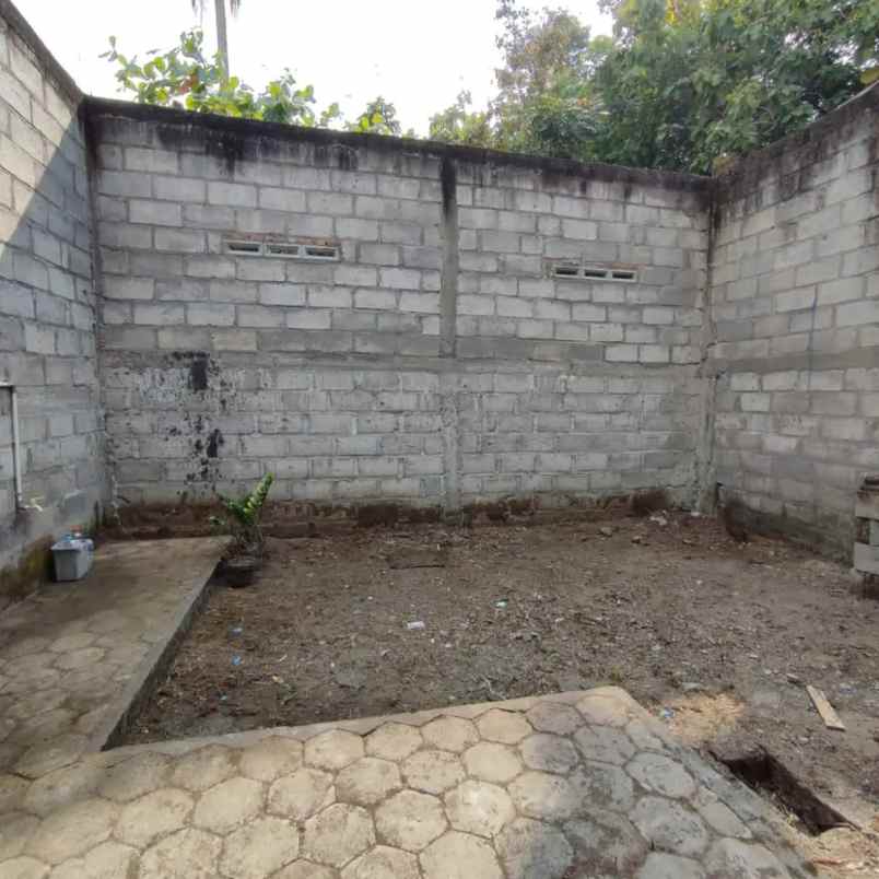 dijual rumah 1 5 km ke puskesmas kasihan