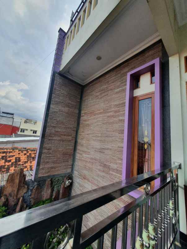 dijual rumah 2 lantai di babelan kab bekasi