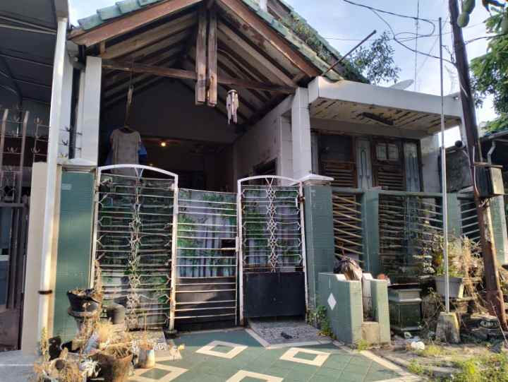 dijual rumah 2 lantai kupang jaya surabaya barat