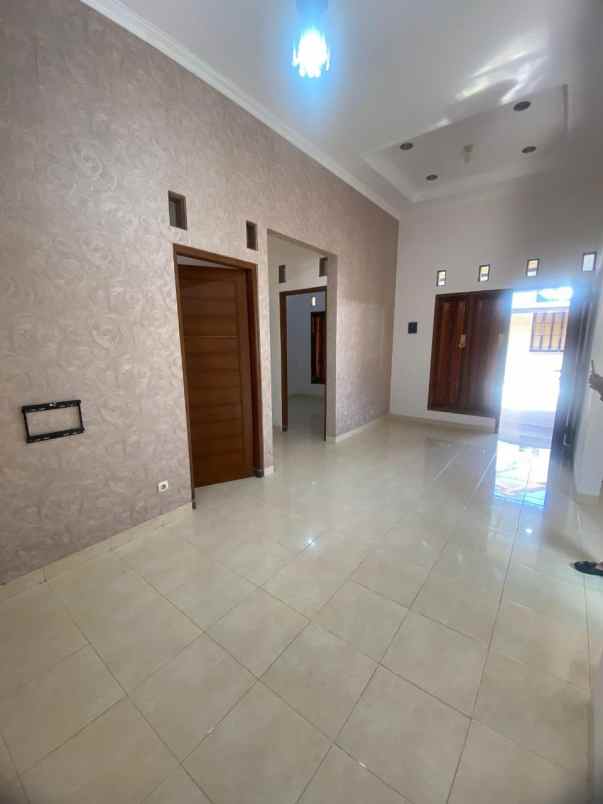 dijual rumah 900 meter ringroad