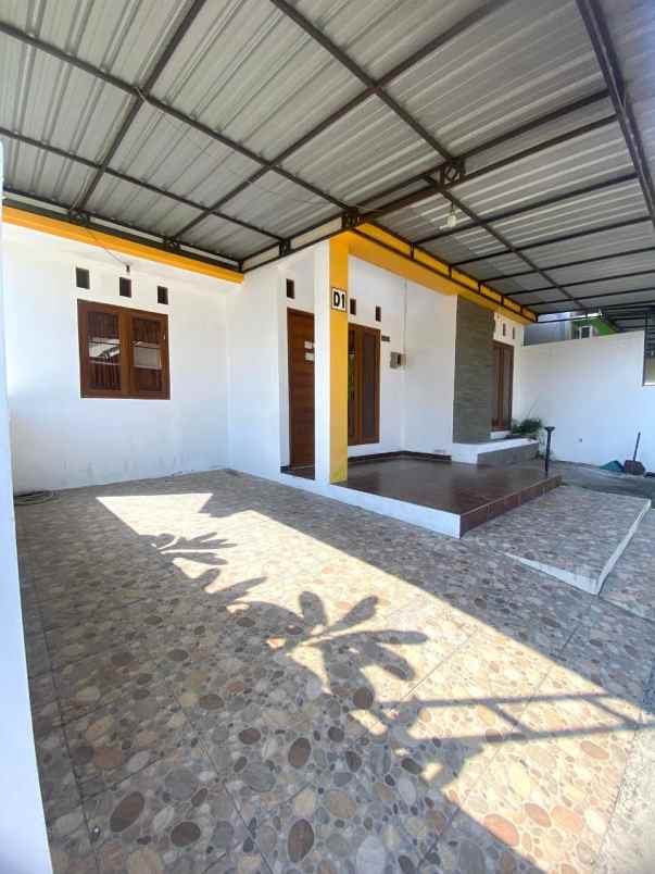 dijual rumah 900 meter ringroad