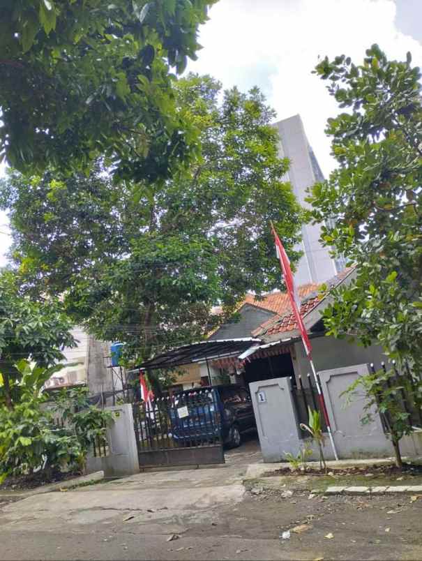 dijual rumah adhyaksa