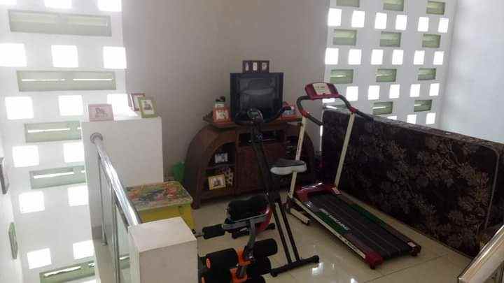 dijual rumah ahmad yani