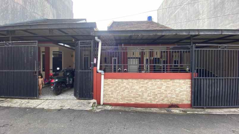 dijual rumah alun alun cimahi