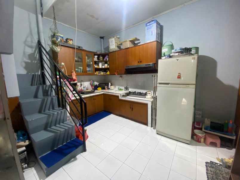 dijual rumah arcamanik