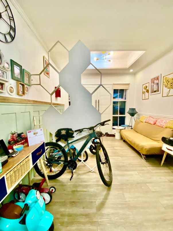 dijual rumah banjarsari antapani kodya