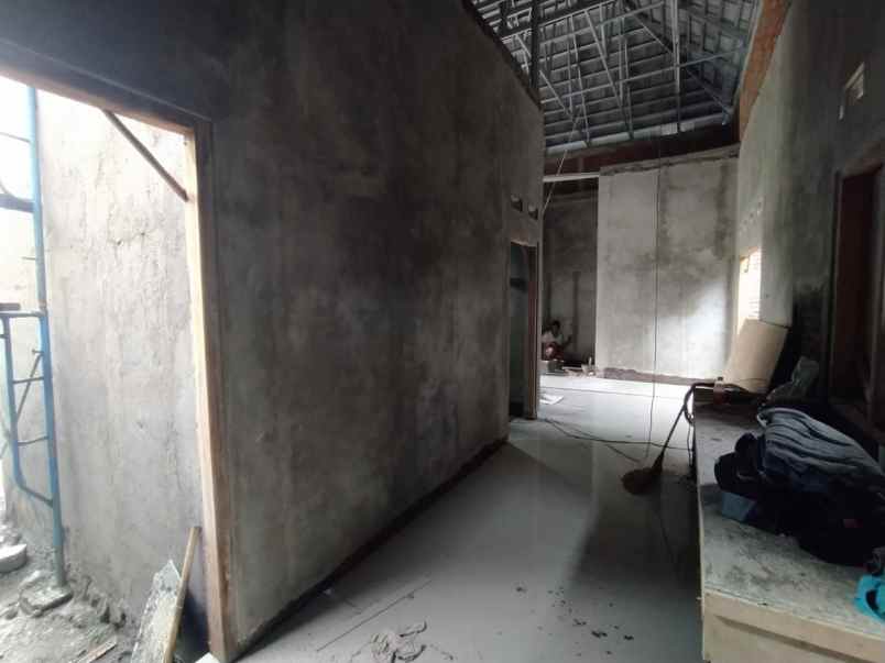 dijual rumah baru lokasi di sleman