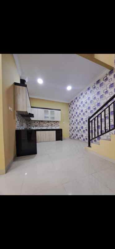 dijual rumah baru poris indah