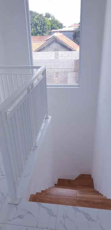 dijual rumah baru siap huni di graha raya bintaro