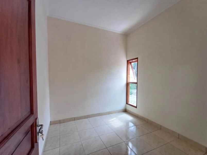 dijual rumah baru siap kpr dekat smp negeri 4 kalasan