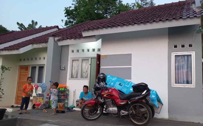 dijual rumah bawuran