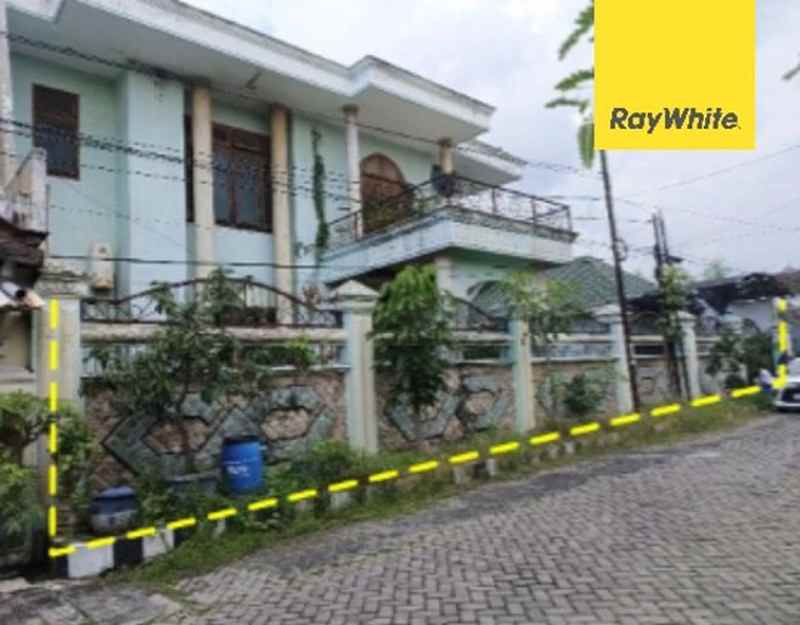 dijual rumah bendul merisi utara