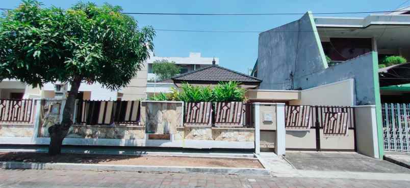 dijual rumah bintang diponggo pakis