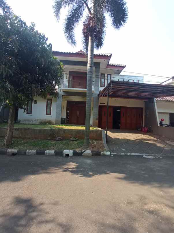 dijual rumah bintaro