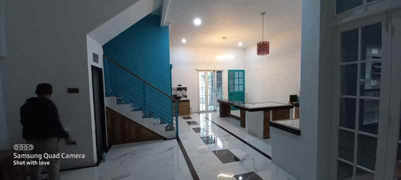 dijual rumah blimbing