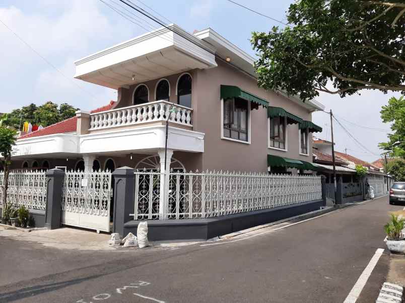 dijual rumah blimbing