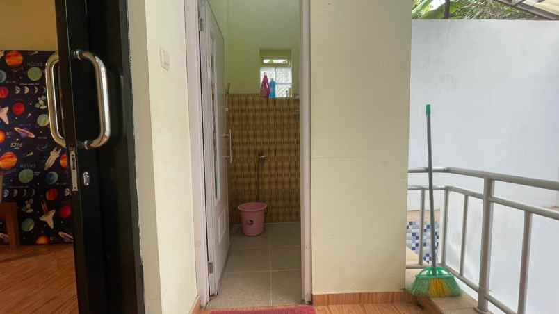 dijual rumah bojong