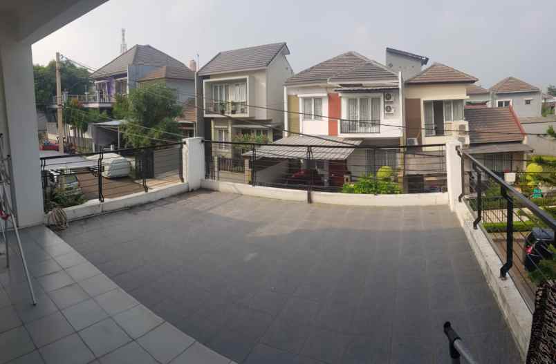 dijual rumah bukit golf cluster golf