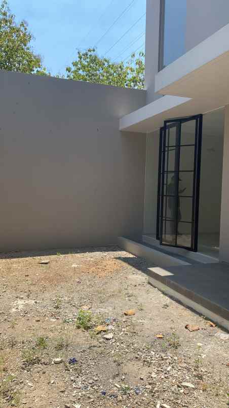 dijual rumah bukitsari