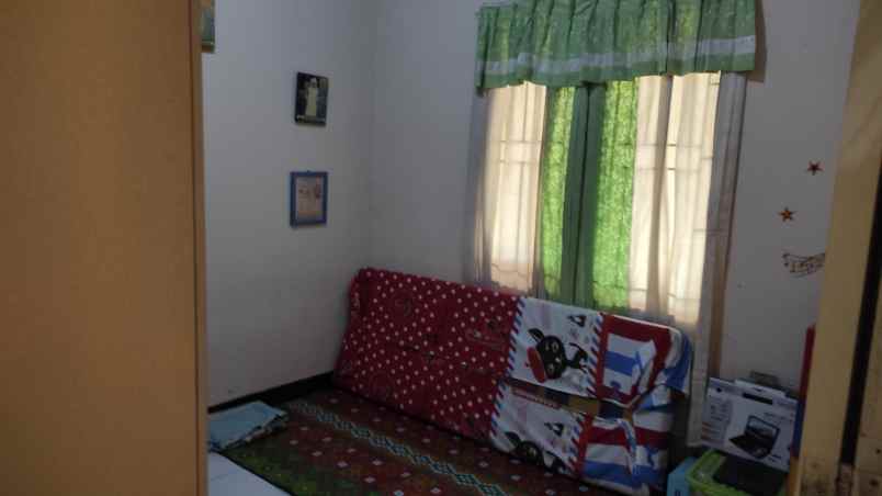 dijual rumah bumi adipura