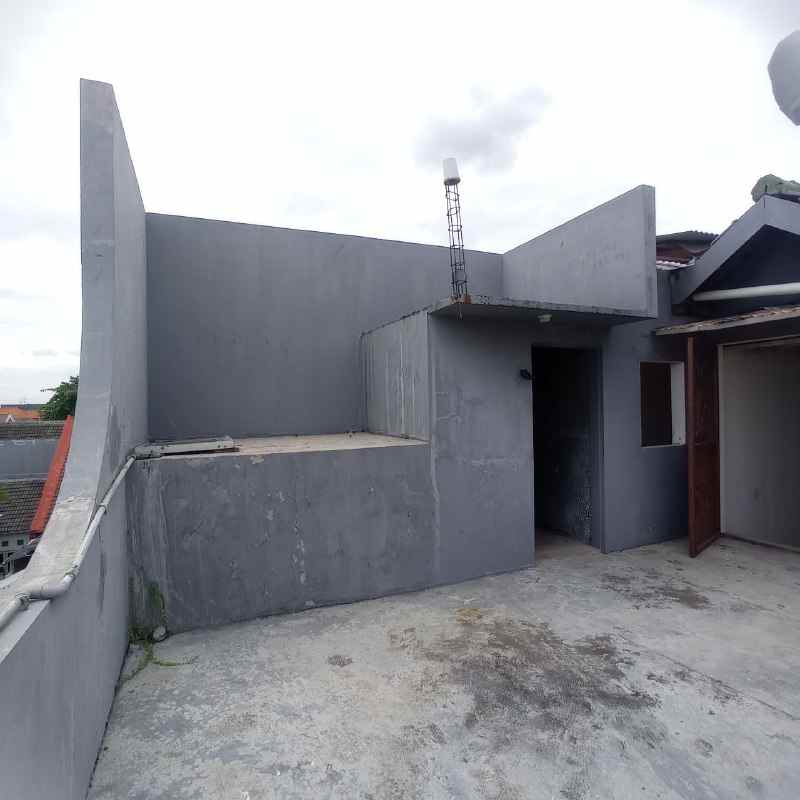 dijual rumah bumi marina emas