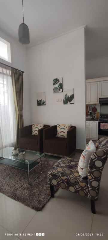 dijual rumah bunisari antapani bandung