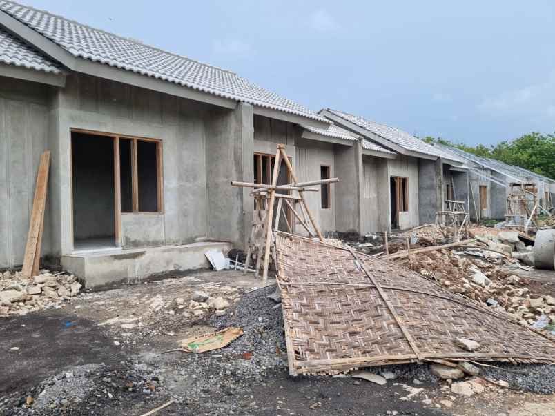 dijual rumah cantik di sidomulyo bantul