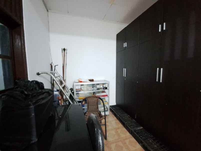 dijual rumah ceger