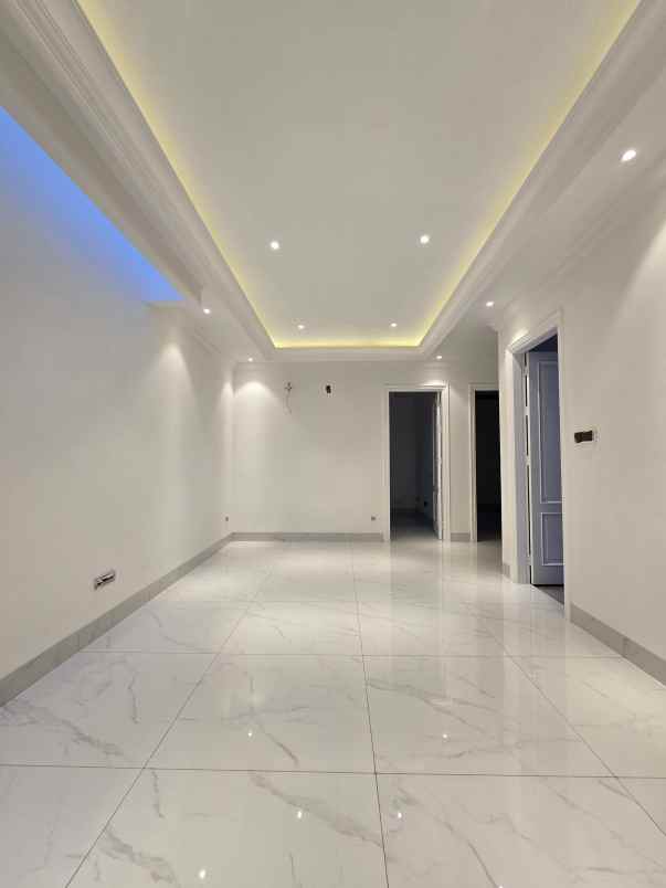 dijual rumah cempaka putih tengah