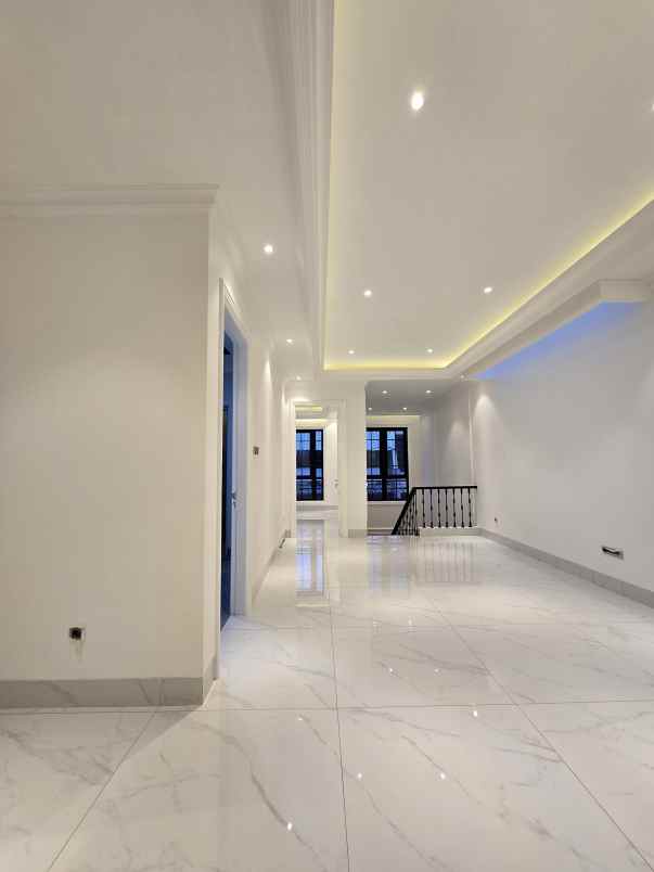 dijual rumah cempaka putih tengah