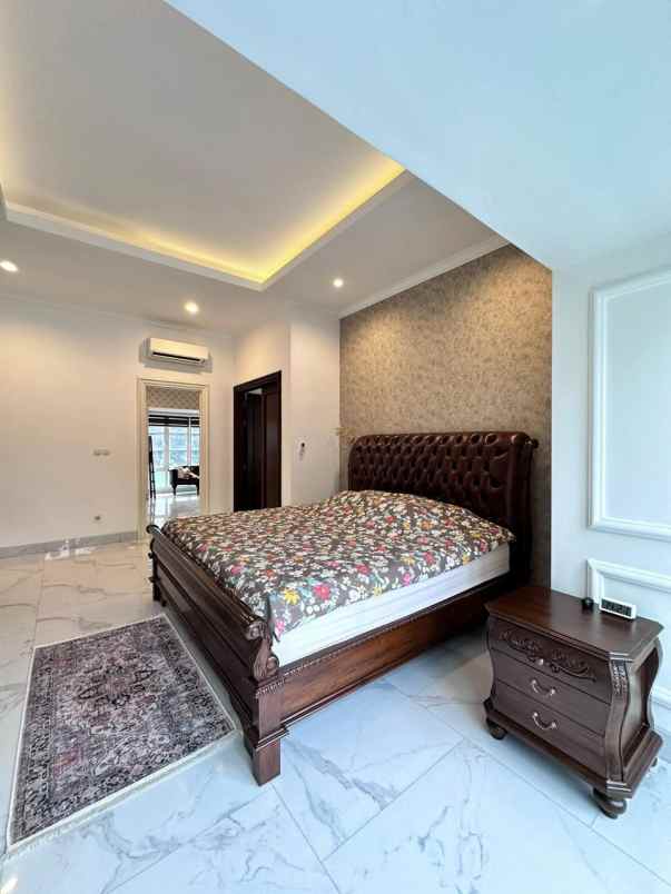 dijual rumah ciganjur