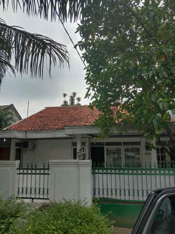 dijual rumah cilandak