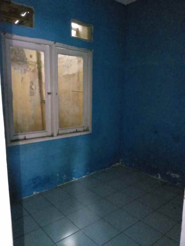 dijual rumah cipayung depok