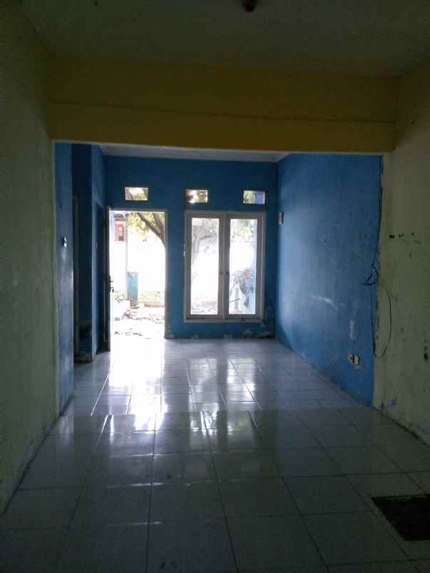 dijual rumah cipayung depok