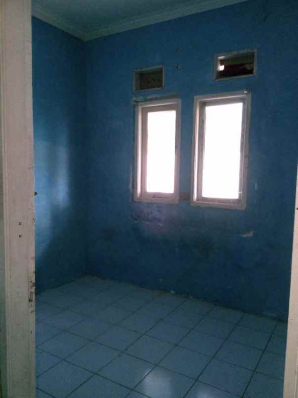 dijual rumah cipayung depok